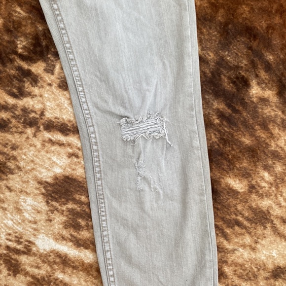 Free People Distressed Jeans - Picture 6 of 7